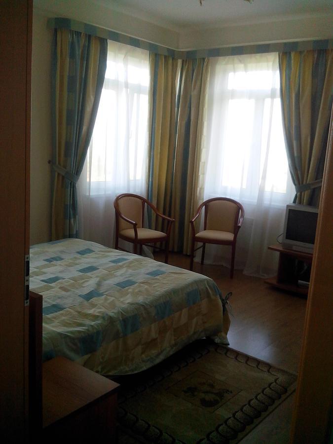 Бестужевский Дворик Gagra Exteriör bild