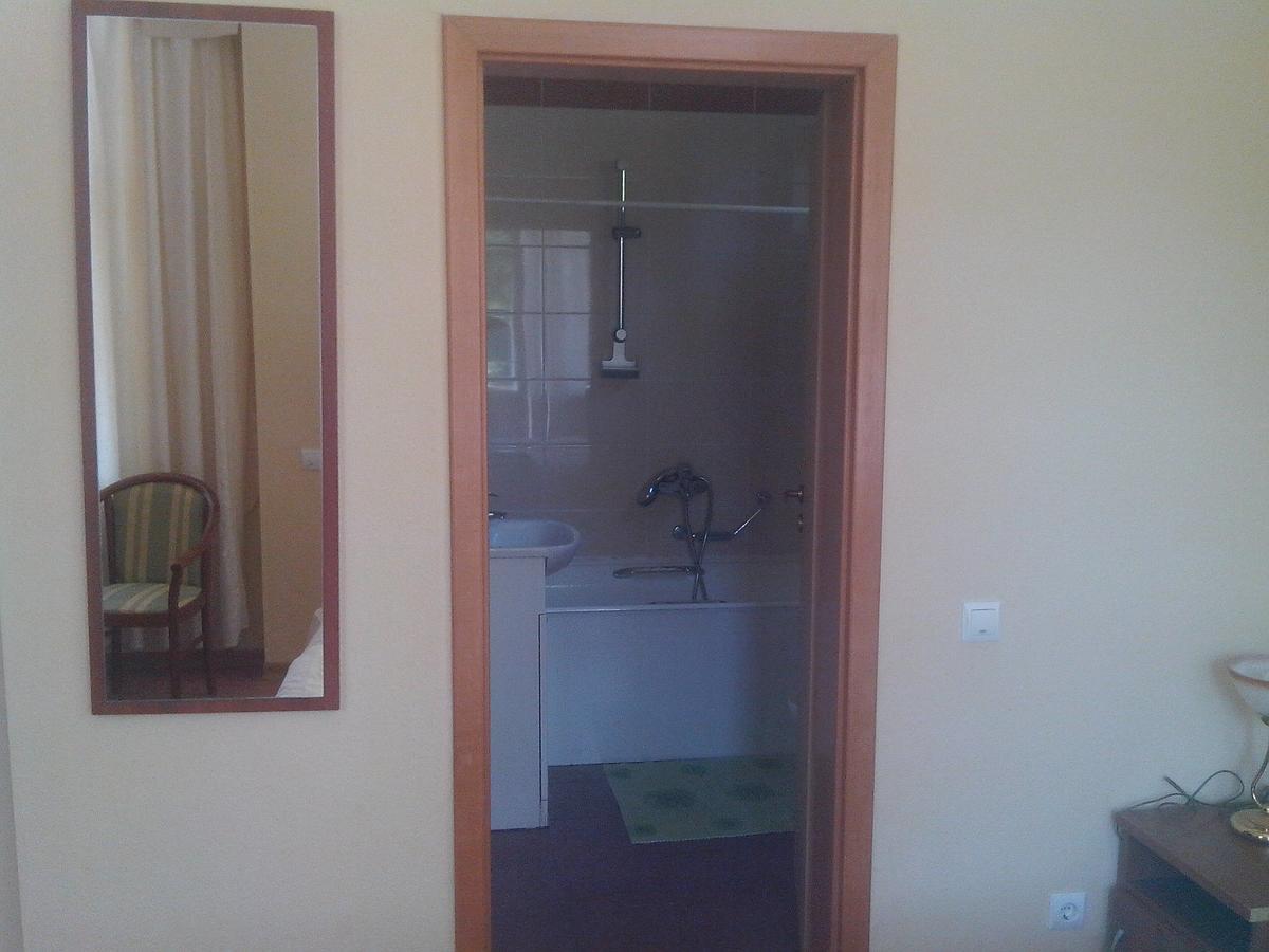 Бестужевский Дворик Gagra Exteriör bild